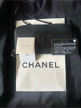 Chanel Caviar Zip Wallet
